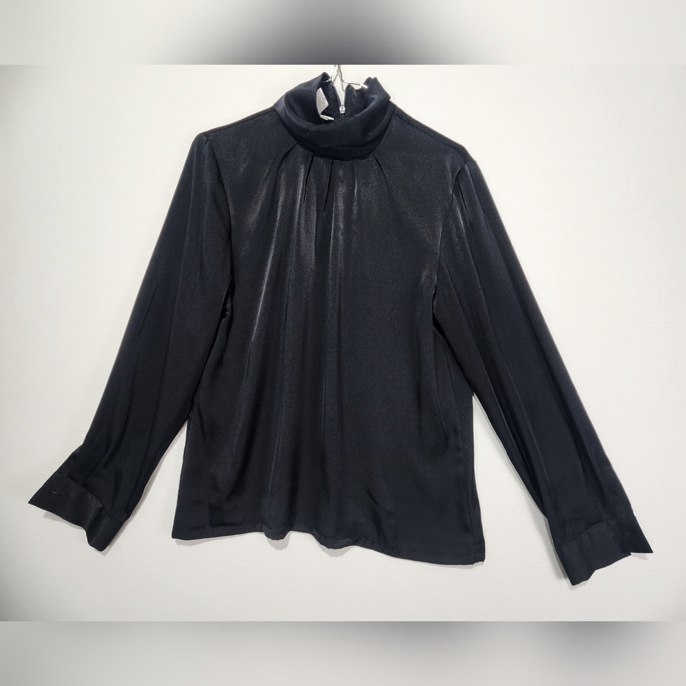 Pendleton Women's Elegant Classic Black Blouse Size‎ 6